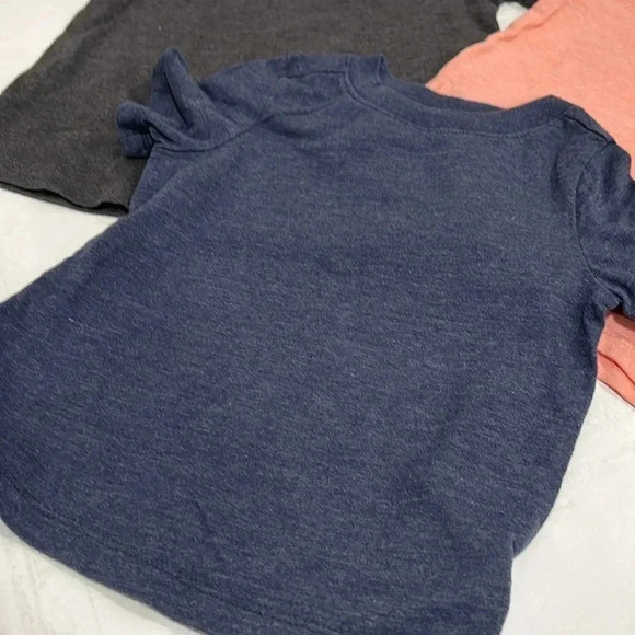 Old Navy T-shirt’s - Picture 6 of 8